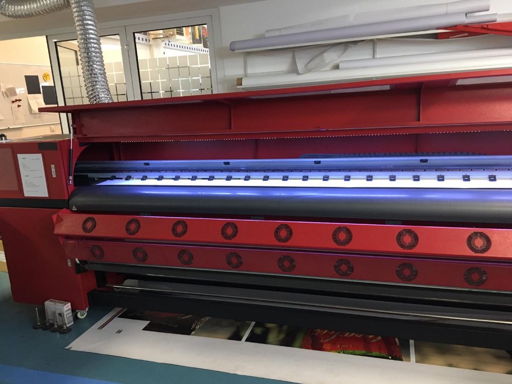 YF 320K_2